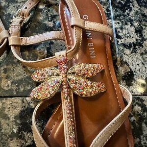 vintage Gianni Bini rhinestone dragonfly sandal shoes 7.5 very little wear